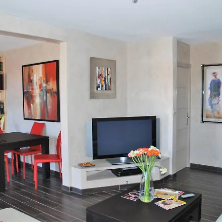 Le Lavandou, 3 Pieces, 5 Personnes - Fr-1-251-489 * Le Lavandou
